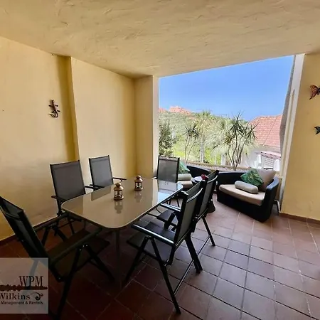 Duquesa Village Getaways Apartment