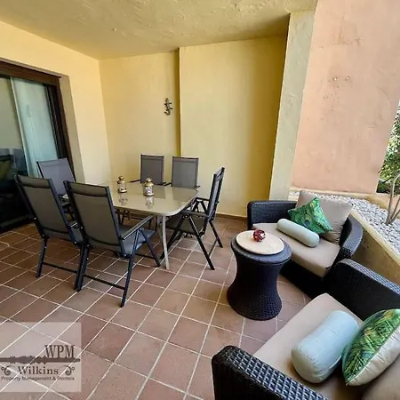 Duquesa Village Getaways Apartment *