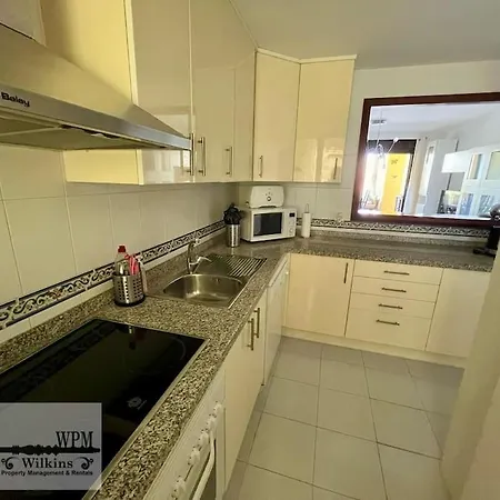 Duquesa Village Getaways Manilva